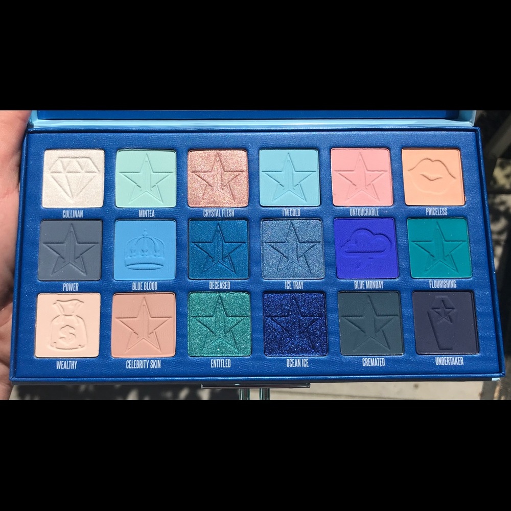 Jeffree Star Blue Blood Palette